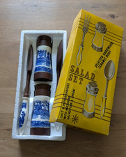 Vintage - Salatbesteck mit Pfeffer- und Salzstreuer - Keramik - mit Motiv