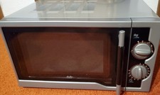 Mikrowelle Studio 700 Watt