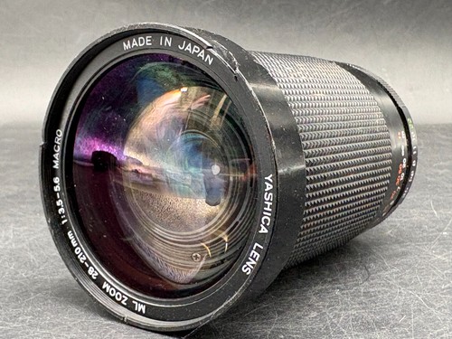 Yashica lens zoom 210 - zoom,