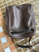 Leitz Wetzlar 10 x 40 TRINOVID 122m 1000m Fernglas Feldstecher 709154 mit Tasche