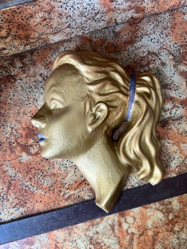 Vintage wandmaske frauenkopf - vintage,