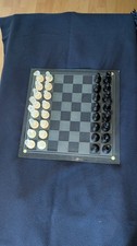 ♟️ Schachspiel aus Glas