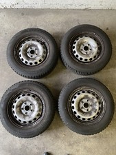 Vier Reifen (15 Zoll)