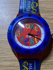 Sammler-Armbanduhr ungetragen 30 Jahre alt Staßenfest Kraft