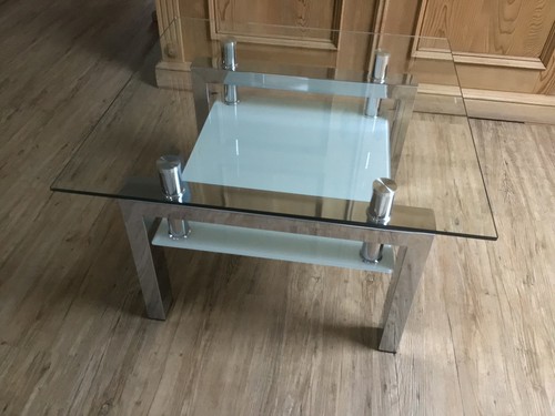 Quadratischer glastisch mit - glastisch,