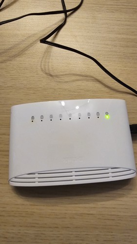 Link dgs 1008d gigabit - d-link, dgs-1008d