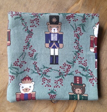 Geschirrtuch Weihnachten Bären Nussknacker Motiv Küchentuch Baumwolle Grün