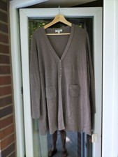 S.Milton ~ dunkel beige &