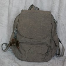 kipling Rucksack. Taupe