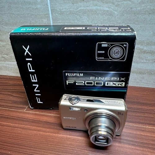 Fujifilm finepix f200exr - fujifilm,