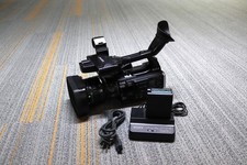 Sony PMW-200 FHD XDCAM HD422 Camcorder (500 Hours)