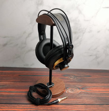 AKG K240 Studio Headphone |