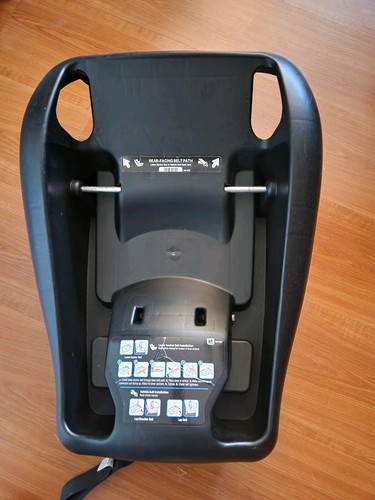 Two maxi cosi stand - (used), maxi-cosi