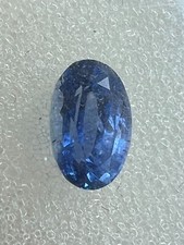 Sri Lanka - intensiv blauer Saphir - 0,74 Karat