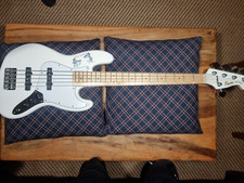 Fender Squier Steffi Stephan Signature 5 String Jazz Bass V  Letzte Chance!!!