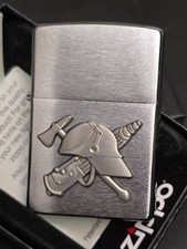 Zippo FEUERWEHR Helm Strahl