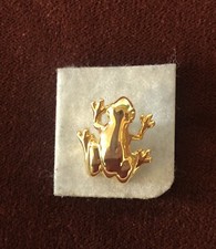 New Old Stock Cabouchon FROG