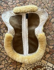Lammfell Pad  mit Lederbesatz
