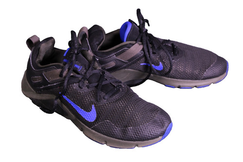 Nike sneaker legend essential - legend,
