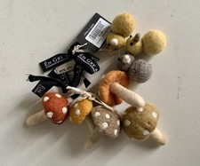 8 Filzanhänger Pilze + Küken Én Gry & Sif Deko Weihnachten  Anhänger Handarbeit