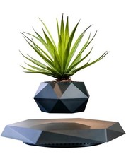 Schwebender Blumentopf