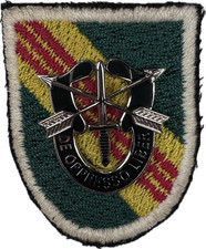 US ARMY Uniform 5th Sfg Nam Green Beret Flash Barett patch Unit Crest