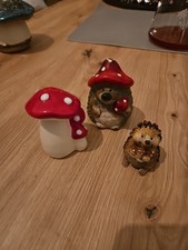 Herbstdeko Dreier Set, Zwei Dekoigel und ein Dekopilz.