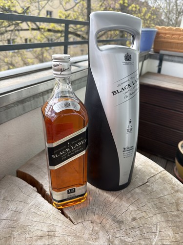 Johnnie walker black label - johnnie, mc