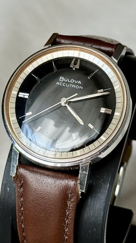 Bulova accutron space - accutron, w