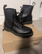 Dr. Martens Schwarz Pascal