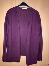 Cardigan / Strickjacke offen /