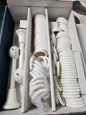 Gardinenringe mit Wandhalterung