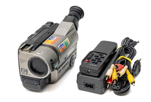 Sony handycam ccd tr840e pal - sony,