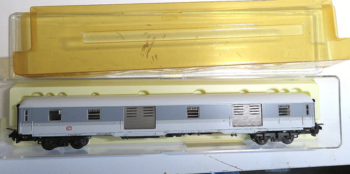 Gepäckwagen dm902 trix - db,