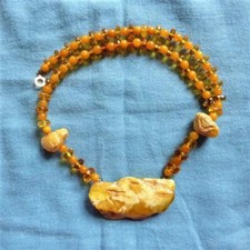 Kollier mit großem tollen Bernstein butterscotch Kugel Facette - Naturbernstein