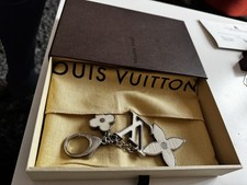 Louis Vuitton Taschenanhänger Schlüsselanhänger Bijou Sac Fleurs de Epi Weiß ...