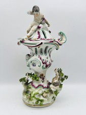 🏛️ Antiker Tafelaufsatz