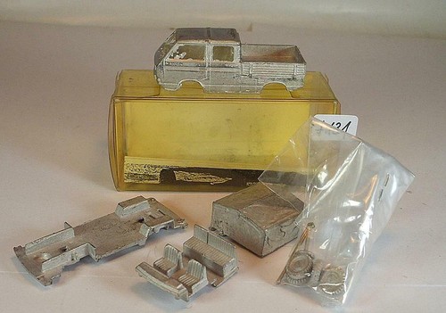 Trident white metall - 1/87,