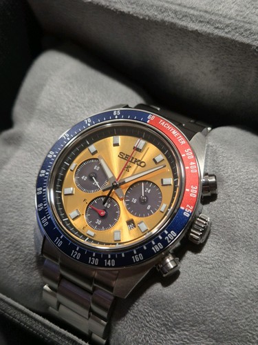 Seiko speedtimer ssc947p1 - seiko,