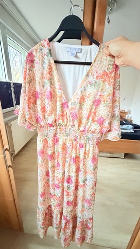 Langes geblümtes sommerkleid - langes,