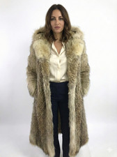 Statement-Piece: Bodenlanger