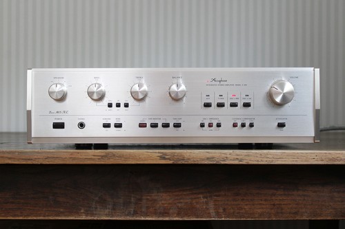 Accuphase 204 - -, e-204