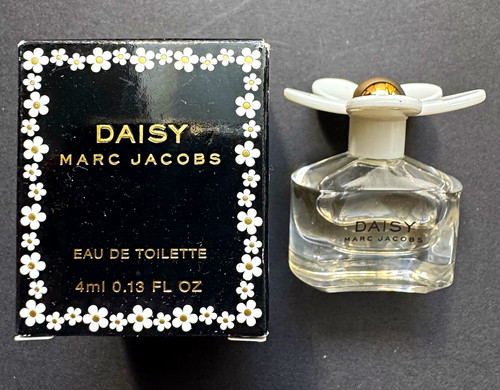 Marc jacobs daisy eau - marc,