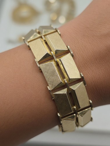 Gold 585 14 karat - 585,