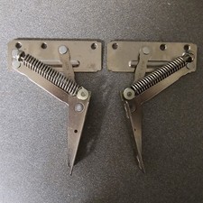 Schwenk-Klappenbeschlag Küche 2 Sück Unbenutzt 12x4cm