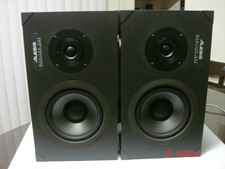 alesis monitor one Excellent