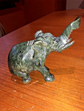 Elefant, Moosachat, echter