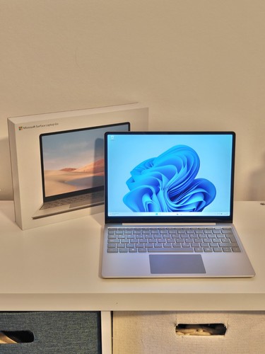 Microsoft surface laptop - surface,