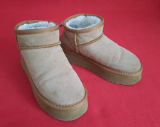 UGG - Classic Ultra Mini  Plateau Boots  Gr.  38