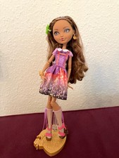 Ever After High Puppe Cedar Wood Vitrinenstück Unbespielt